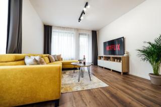Apartment Rezidencia Severná, 24hr Self Check-in, 2 Bedrooms, Free Garage Private Parking, Balcony, 5-minute walk to City Centre - Banská Bystrica - 5