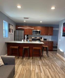 Beautiful 2BR Apartment-, Walk To West Point, Free Parking! - Highland Falls - 3