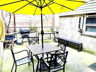 PRIVATE 2 BR Apt with PRIVATE Backyard in LIC !!! - - 3