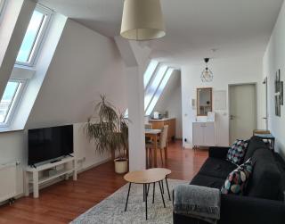 Zentrales Dachgeschoss-Apartment Bielefeld - 9