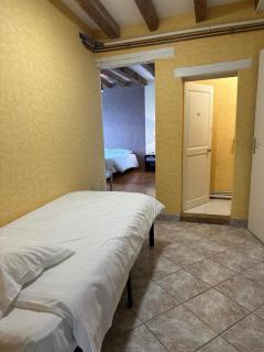 Duplex de groupe - 5 chambres avec SDB - 4