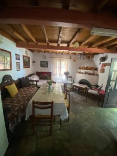 Mili's Country house with magnificent view - 9
