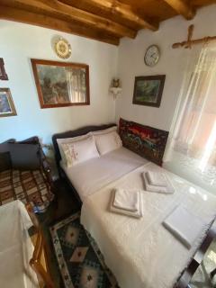 Mili's Country house with magnificent view - Skopelos Town - 3