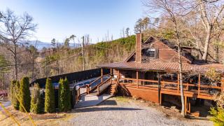 The Sparrow - 6BR Cabin - Heated Pool, Hot Tub & Theater - Sevierville - 9