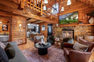 The Sparrow - 6BR Cabin - Heated Pool, Hot Tub & Theater - 3