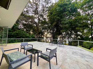 Zen Zaru hidden hotel from the busy road - Quepos - 3
