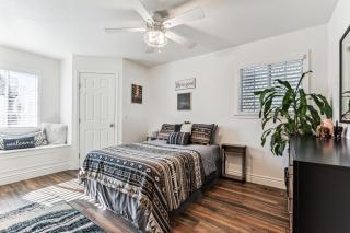 ¤ Old Folsom La Boheme Artist Retreat + Jacuzzi ¤ - 5