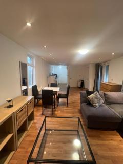 Large St Albans Garden House - Saint Albans - 1