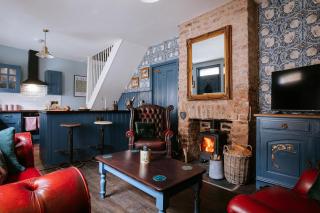 Bronte's Rest - Detached Elegant Cottage in Historic Old Town with Garden - Scarborough - 8