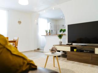 High Hopes No 3 semi-basement - Braşov - 0