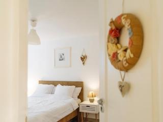 High Hopes No 3 semi-basement - 9