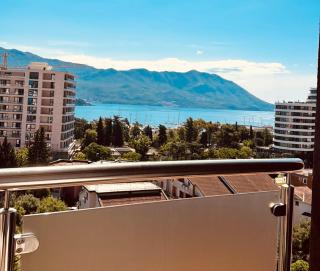 Sea View Budva - 9