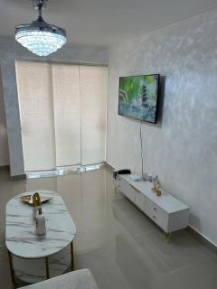 Olympus Paradise - Juan López - 2