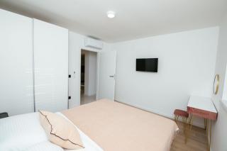 DiDixi Apartments - Pakoštane - 1