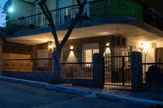 Ioanna's Sweet Home Flogita - Flogita - 0