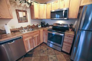 Fawn Valley Inn- 267 condo - 6