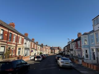 Ocean Apartment, Spacious 5 bedroom holiday home - Whitley Bay - 4