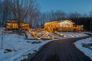 Catskills Mountain Retreat Luxury Meets Serenity - Jewett - 0