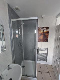 Lindi Property - Wyken - 1