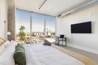 Chique Loft 15 Min from NYC with City View & Pool - Jersey City - 6