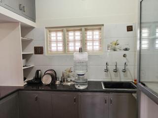 Galaxy Homestay 4Bhk - Mysore - 7