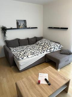 Sonnenlage - Ferienwohnung nahe Pforzheim-Karlsruhe - 7 Minuten zur A8 - - 3