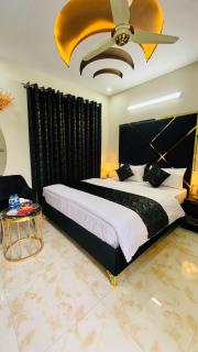 Holiday Guest House Lahore - Lahore - 3