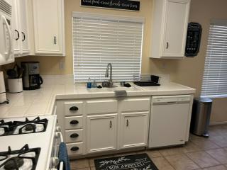 Walking Distance to Stagecoach - Indio - 3
