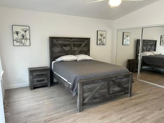 Walking Distance to Stagecoach - Indio - 1