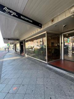 Amigo Budget Hotel - 9