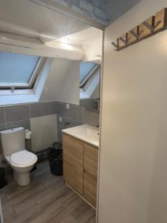 Modern and bright studio - 1