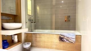 Luxury 3 Bedroom Apartment Central London by Wild - Londra - 3