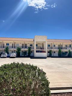 Hotel Papagos - - 7