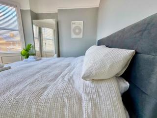 Penthouse at The Urban Oasis - 4