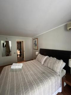 Apartamento Barrio el Golf las Condes con Piscina 1H - Santiago - 9