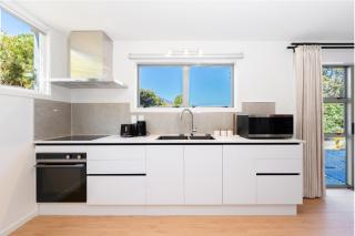 Cozy Single Unit with Full Kitchen - Queenstown - 8