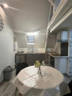 Modern and bright studio - Bourges - 5