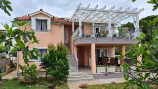 Apartments with a parking space Tribunj, Vodice - 23680 - Tribunj - 0