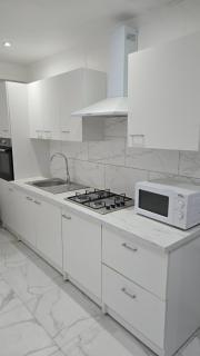 TAHIRI House 64 F1 - 0