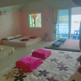 Savina Homestay - - 7