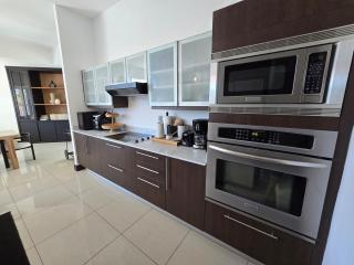 Luxury Apartment by the Beach! - Santa Cruz - 8
