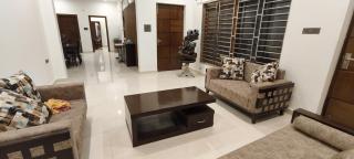Urban Bliss- Luxury Villa- Gym, library, 5 Min DLW, 10 Min Station & BHU - Varanasi - 4