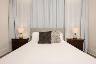 Modern Luxury in Prime Houston - Walkable to Everything - Rooftop - 3200 sq - Houston - 1