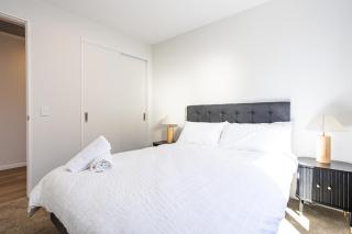 Fresh & Stylish Holiday Home - - 1