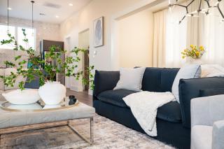 Sleeps 10! Rooftop Luxe Pet-Friendly Downtown HTX - 5