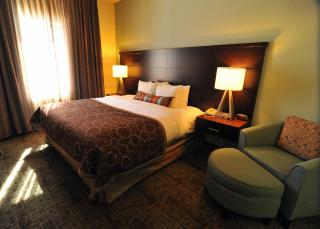Staybridge Suites Chicago-Oakbrook Terrace by IHG - Oakbrook Terrace - 9