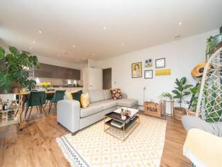 Stunning and Stylish Flat Mins From Central London Pass the Keys - Londra - 0