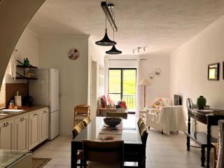 Cosy and Peaceful Seaside Vintage-Style Apartment - Naxxar - 6