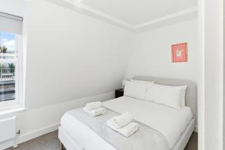 Modern Clerkenwell Loft Spacious Private Terrace - London - 2
