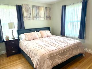 Historic, Family-Friendly Home in Downtown - Bakersfield - 8